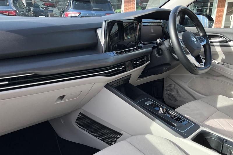 Used Volkswagen Golf 2021 for sale - 77733296: Photo 18