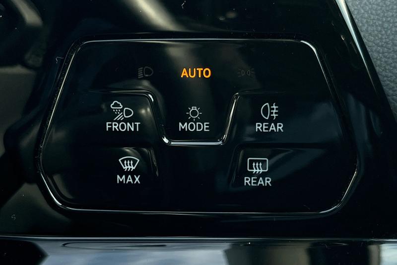 Used Volkswagen Golf 2021 for sale - 77733296: Photo 23