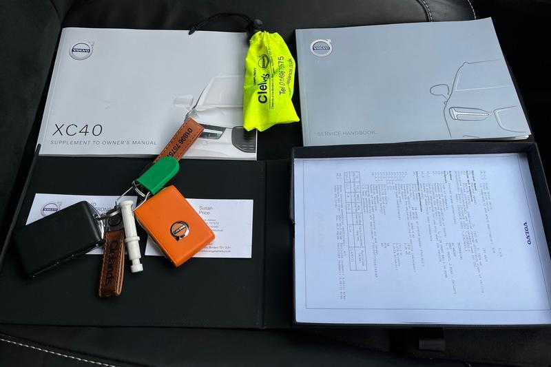 Used Volvo XC40 2021 for sale - 76984759: Photo 22