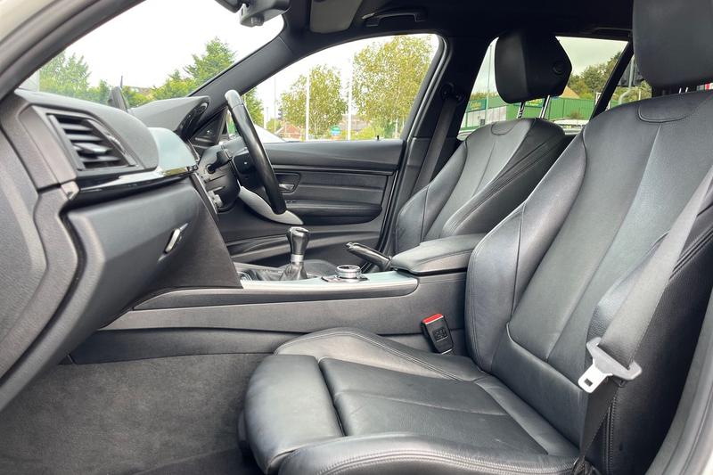 Used BMW 3 Series 2014 for sale - 77059295: Photo 19