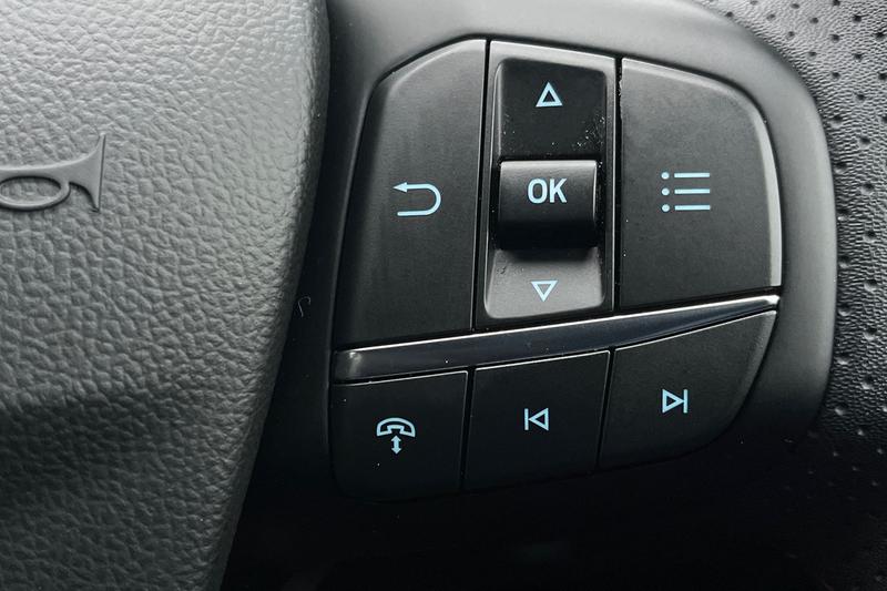 Used Ford Kuga 2025 for sale - 77462398: Photo 24