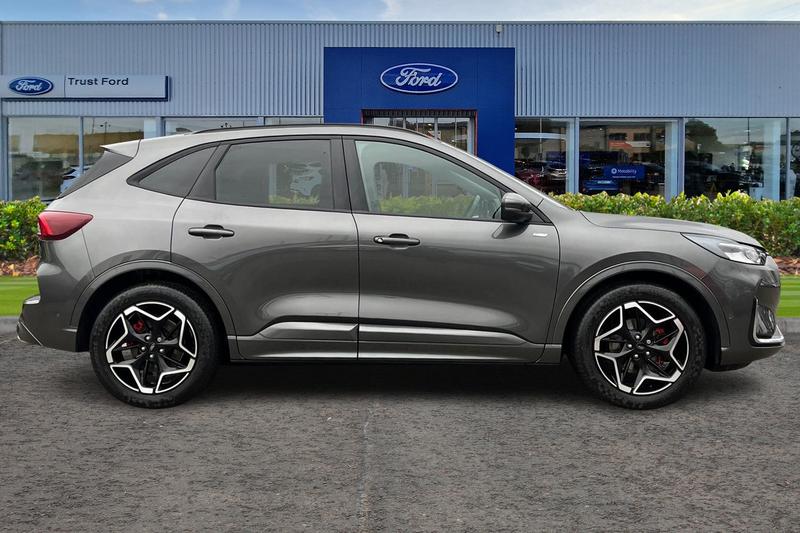 Used Ford Kuga 2025 for sale - 77462398: Photo 3