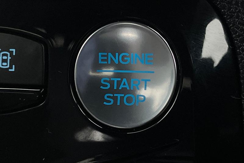 Used Ford Kuga 2025 for sale - 77462398: Photo 34