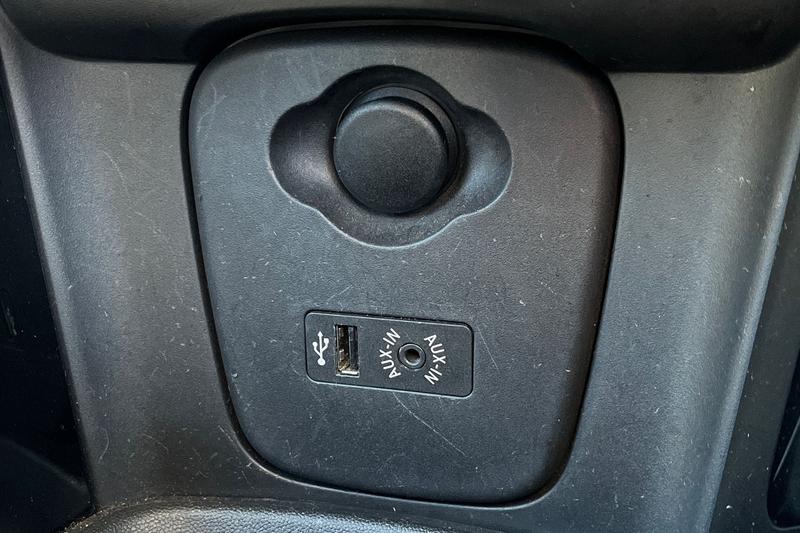 Vehicle 33