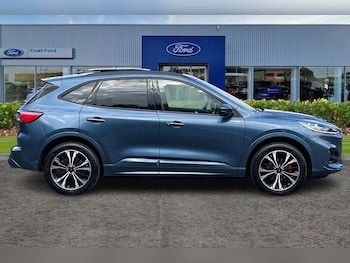 Used Ford Kuga 2024 for sale - 77301260: Photo