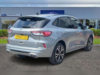 Used Ford Kuga 2024 for sale - 79102572: Photo