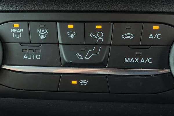 Used Ford Fiesta 2020 for sale - 76234902: Photo 33