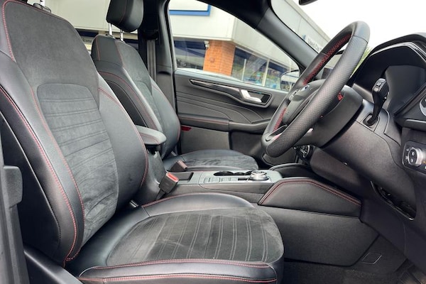 Used Ford Kuga 2022 for sale - 76222663: Photo 17