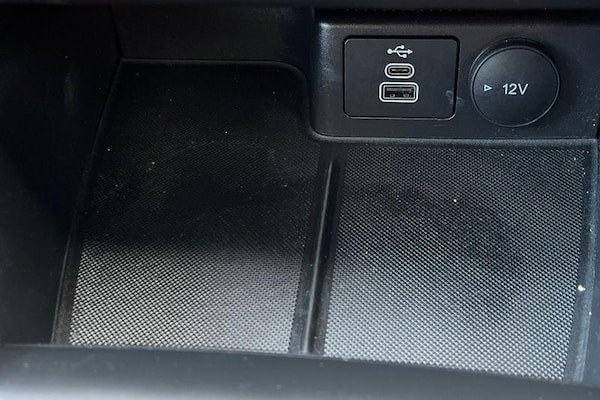 Used Ford Kuga 2022 for sale - 76222663: Photo 32