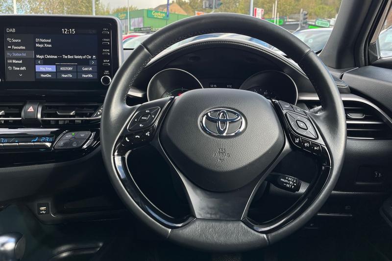 Used Toyota C-HR 2022 for sale - 76344505: Photo 12