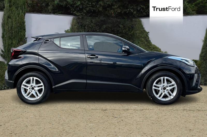 Used Toyota C-HR 2022 for sale - 76344505: Photo 3