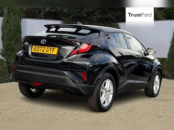Used Toyota C-HR 2022 for sale - 76344505: Photo