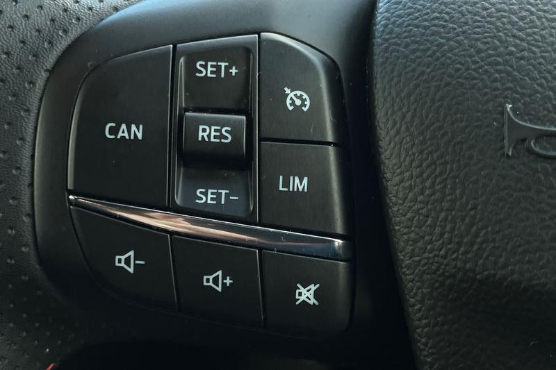 Used Ford Focus 2022 for sale - 76476835: Photo 25