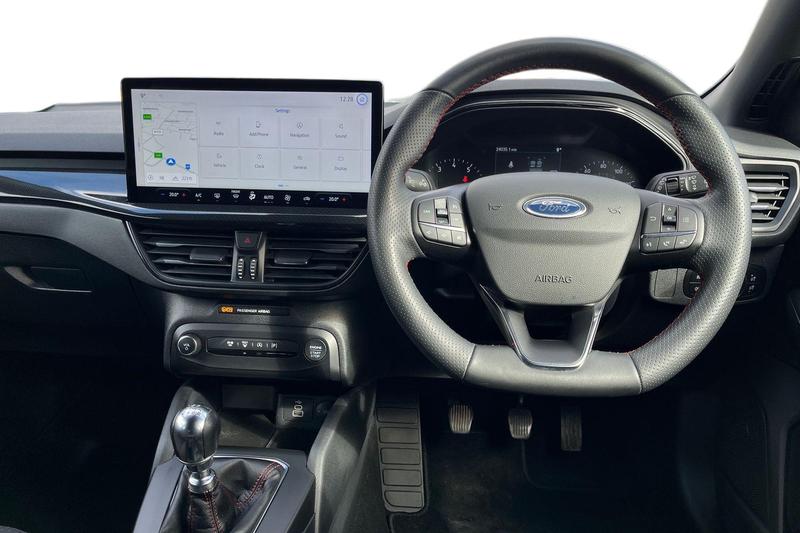 Used Ford Focus 2023 for sale - 77819579: Photo 11