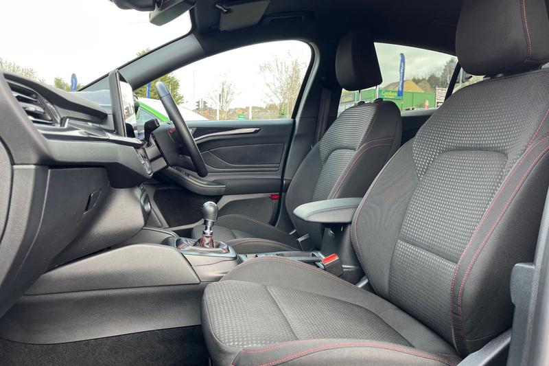 Used Ford Focus 2023 for sale - 77819579: Photo 19