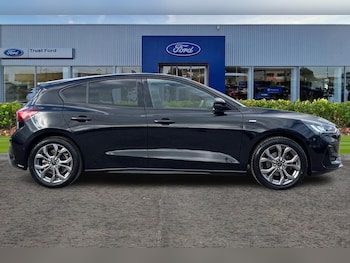 Used Ford Focus 2023 for sale - 77819579: Photo