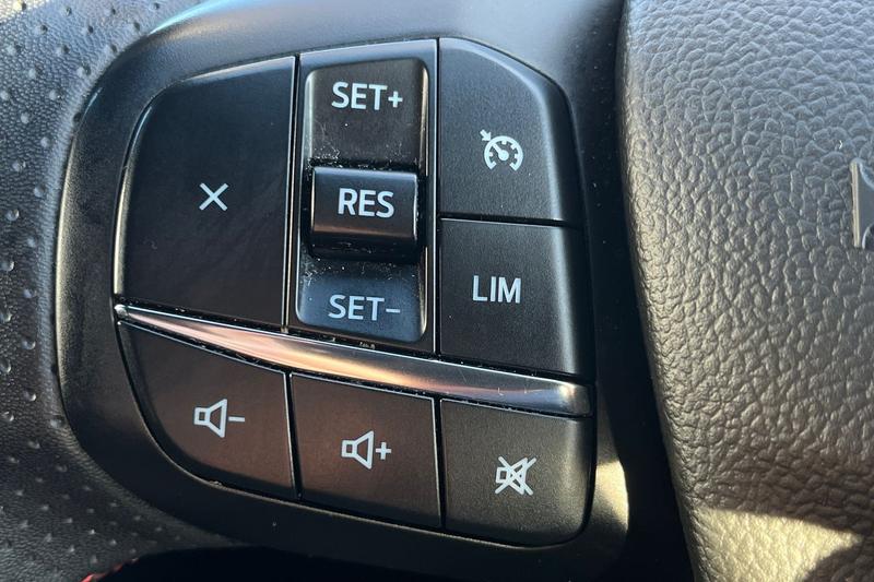 Used Ford Kuga 2023 for sale - 76791394: Photo 25