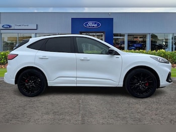 Used Ford Kuga 2023 for sale - 76266150: Photo 3