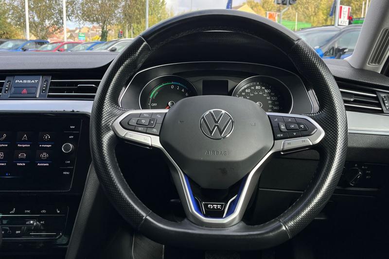 Used Volkswagen Passat 2021 for sale - 76355479: Photo 12