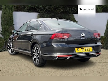 Used Volkswagen Passat 2021 for sale - 76355479: Photo
