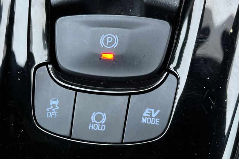 Used Toyota C-HR 2022 for sale - 77274906: Photo 35