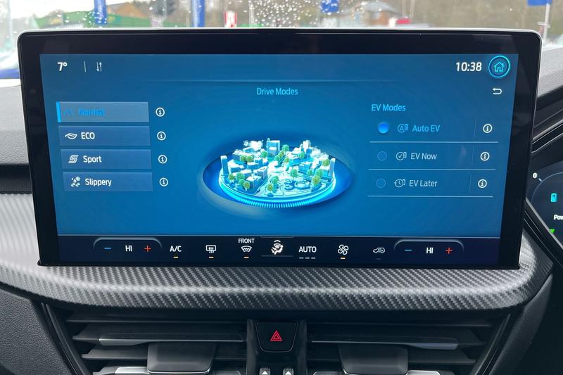 Used Ford Kuga 2025 for sale - 77493467: Photo 28