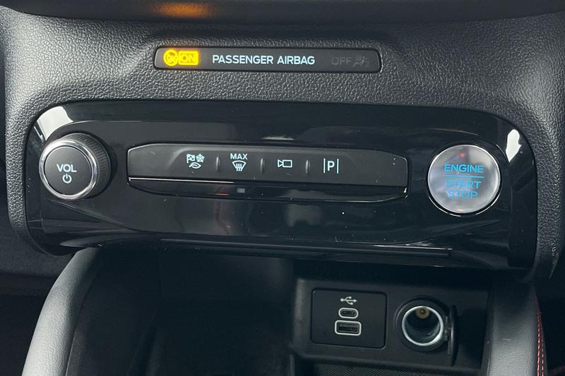 Used Ford Kuga 2025 for sale - 77493467: Photo 33