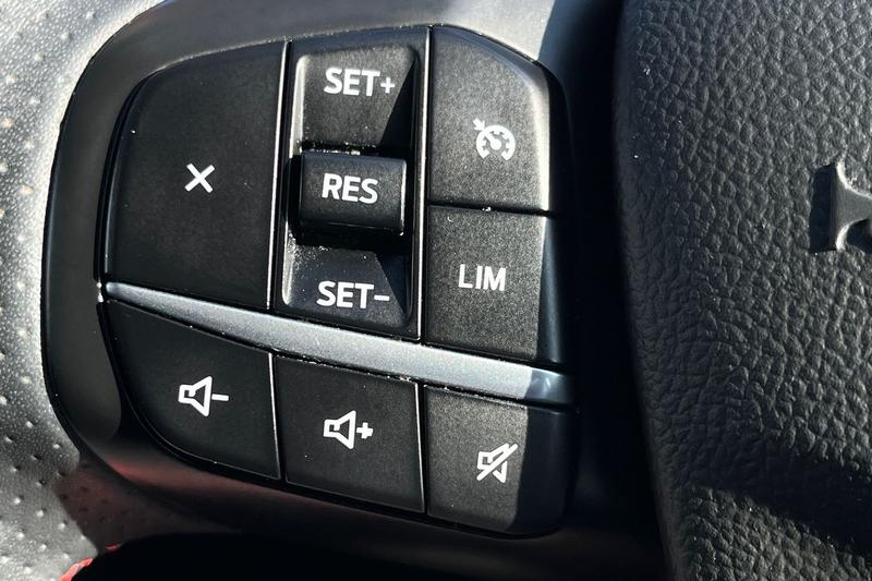 Used Ford Kuga 2021 for sale - 77774647: Photo 25