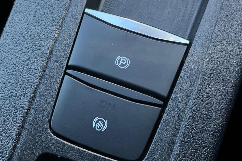 Used Ford Kuga 2021 for sale - 77774647: Photo 36