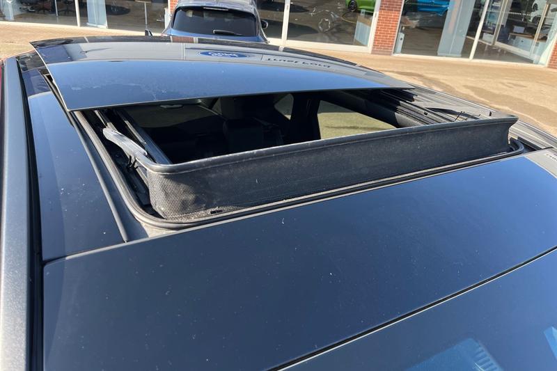 Used Ford Kuga 2021 for sale - 77774647: Photo 38