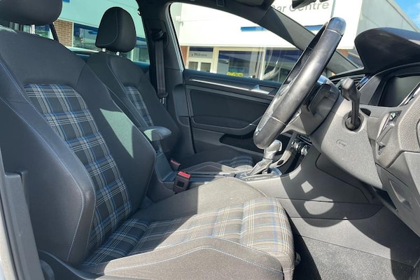 Used Volkswagen Golf 2020 for sale - 75972919: Photo 17