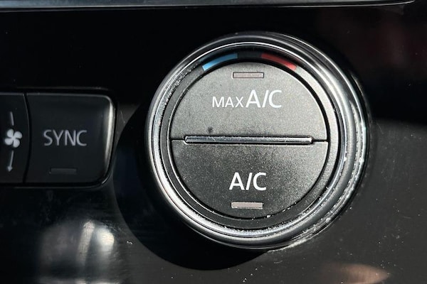 Used Volkswagen Golf 2020 for sale - 75972919: Photo 34