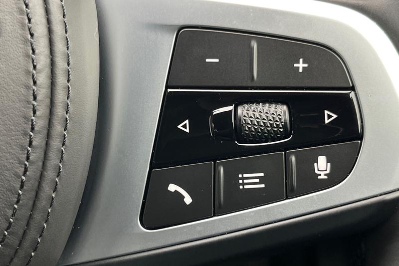 Used BMW i4 2024 for sale - 76953816: Photo 24