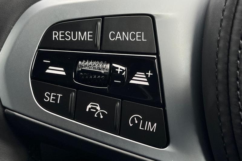 Used BMW i4 2024 for sale - 76953816: Photo 25