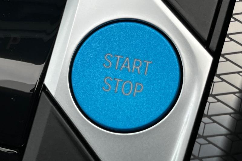 Used BMW i4 2024 for sale - 76953816: Photo 36