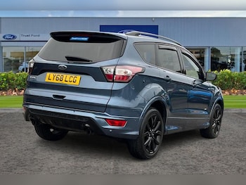 Used Ford Kuga 2018 for sale - 76234845: Photo 4
