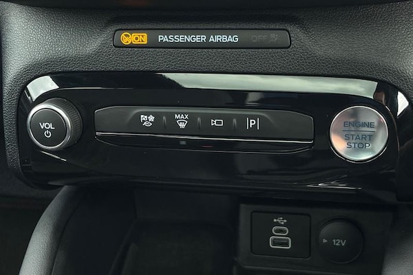 Used Ford Kuga 2025 for sale - 75835808: Photo 33