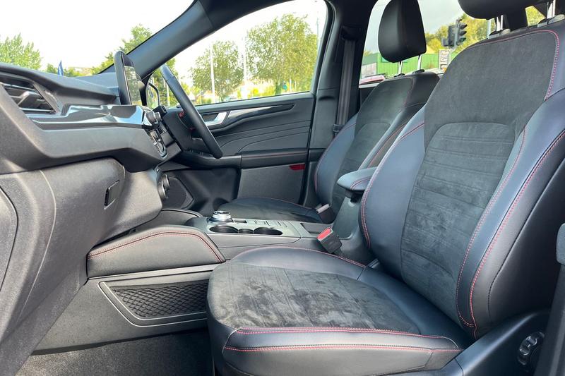 Used Ford Kuga 2023 for sale - 75972915: Photo 19