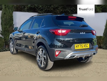 Used Kia Stonic 2025 for sale - 79076916: Photo