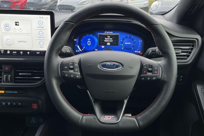 Used Ford Focus 2023 for sale - 77059293: Photo 12