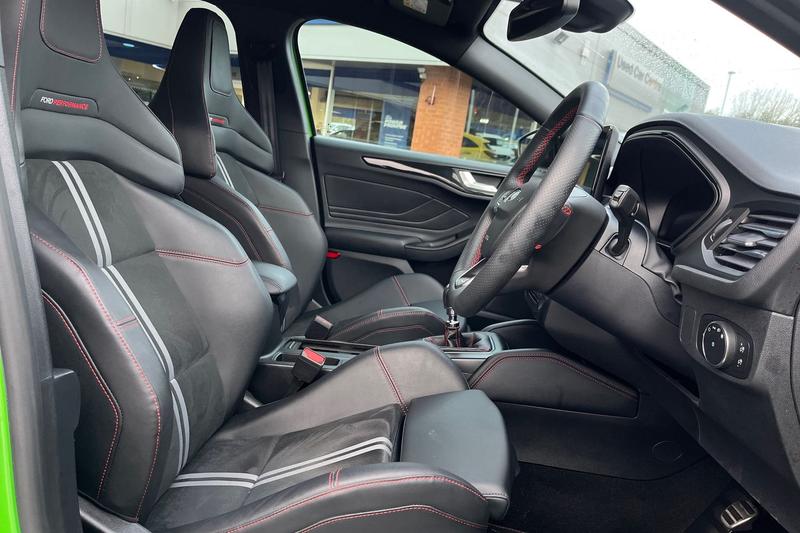 Used Ford Focus 2023 for sale - 77059293: Photo 17