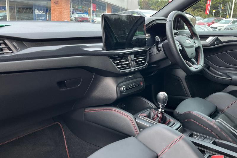 Used Ford Focus 2023 for sale - 77059293: Photo 18