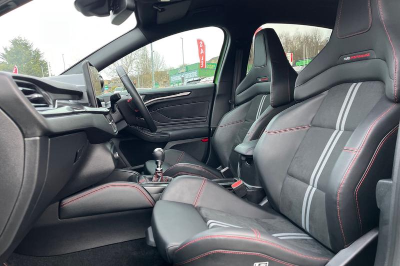 Used Ford Focus 2023 for sale - 77059293: Photo 19