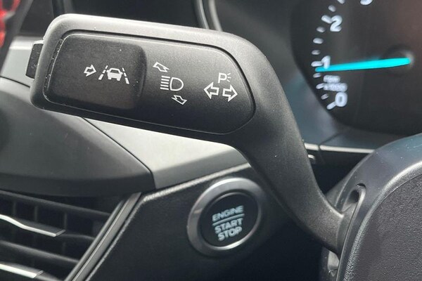 Used Ford Focus 2023 for sale - 76302642: Photo 14