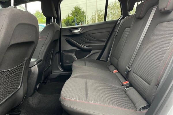 Used Ford Focus 2023 for sale - 76302642: Photo 20