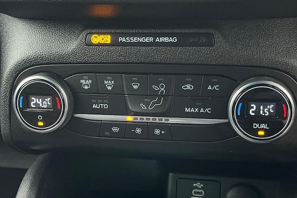 Used Ford Focus 2023 for sale - 76302642: Photo 31