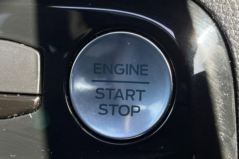 Used Ford Kuga 2025 for sale - 77935038: Photo 33