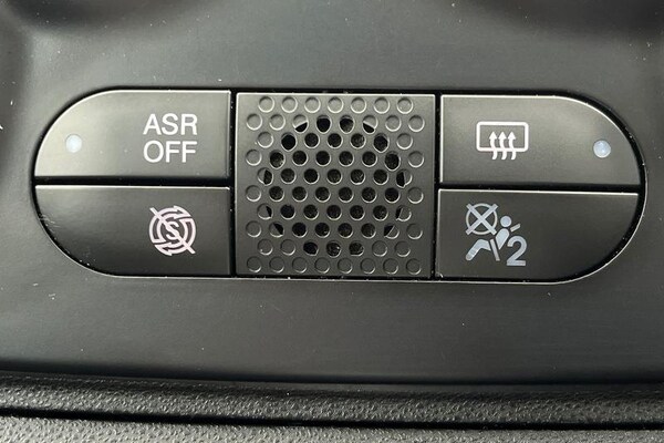 Used Fiat 500 2023 for sale - 75511890: Photo 34
