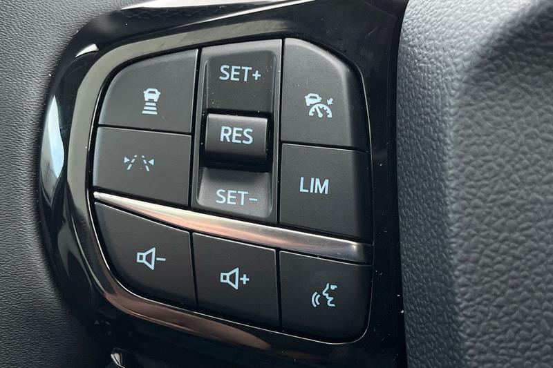 Used Ford Puma 2025 for sale - 76641124: Photo 25