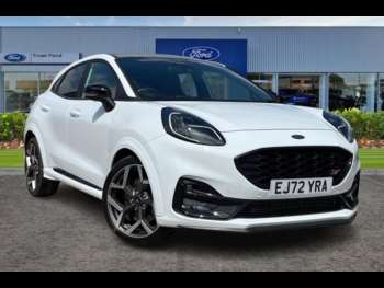 2022 - 1.5 EcoBoost ST SYNC3 NAVIGATION, PERFORMANCE PACK, HEATED SEATS & STEERING 5-Door
